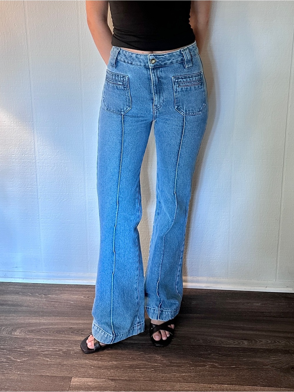 Sézane Light Blue High-Rise Flare Jeans with Front Seam Detail